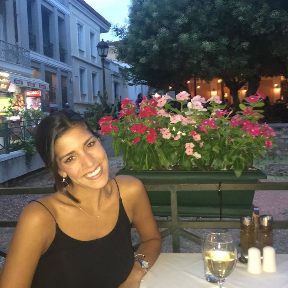 Meet your Posher, Dana